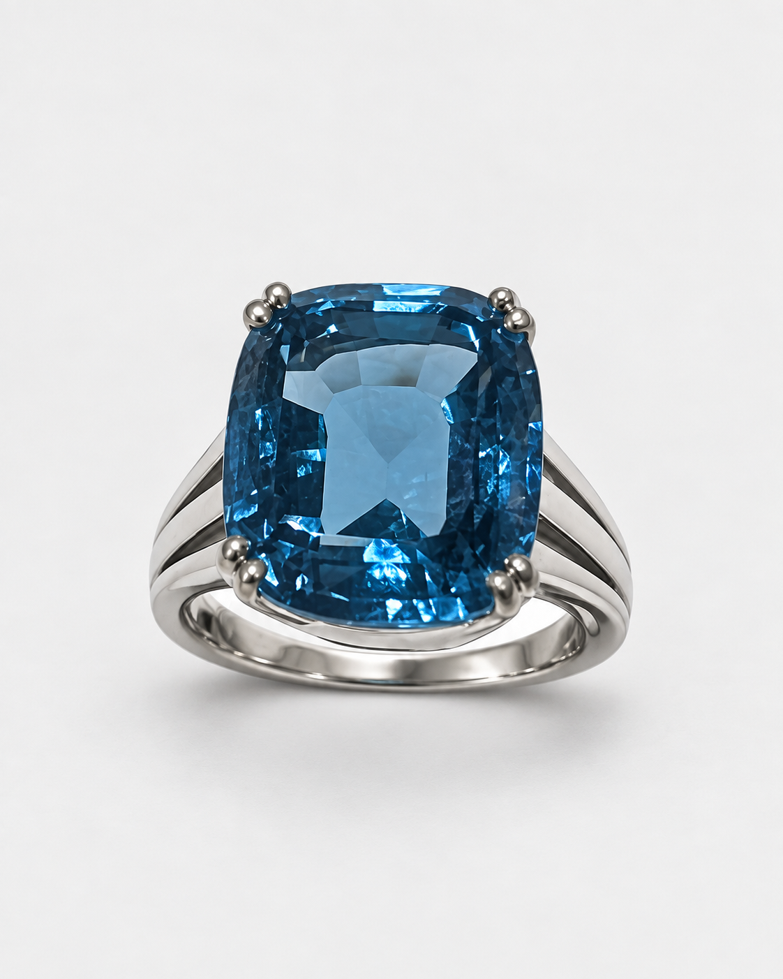 Topas-Ring 18 Karat Weissgold mit Federring