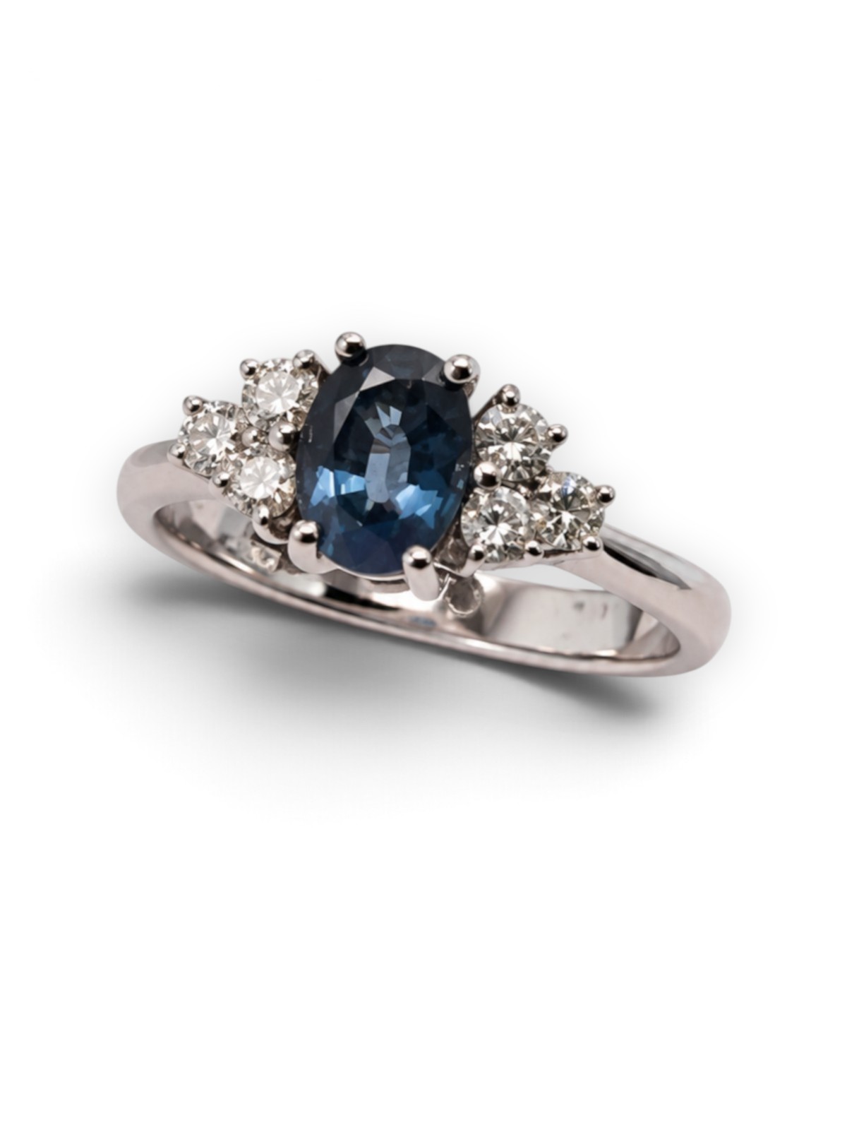 Saphir-Ring 18 Karat Weissgold 1.28 ct – Referenz DR-000045