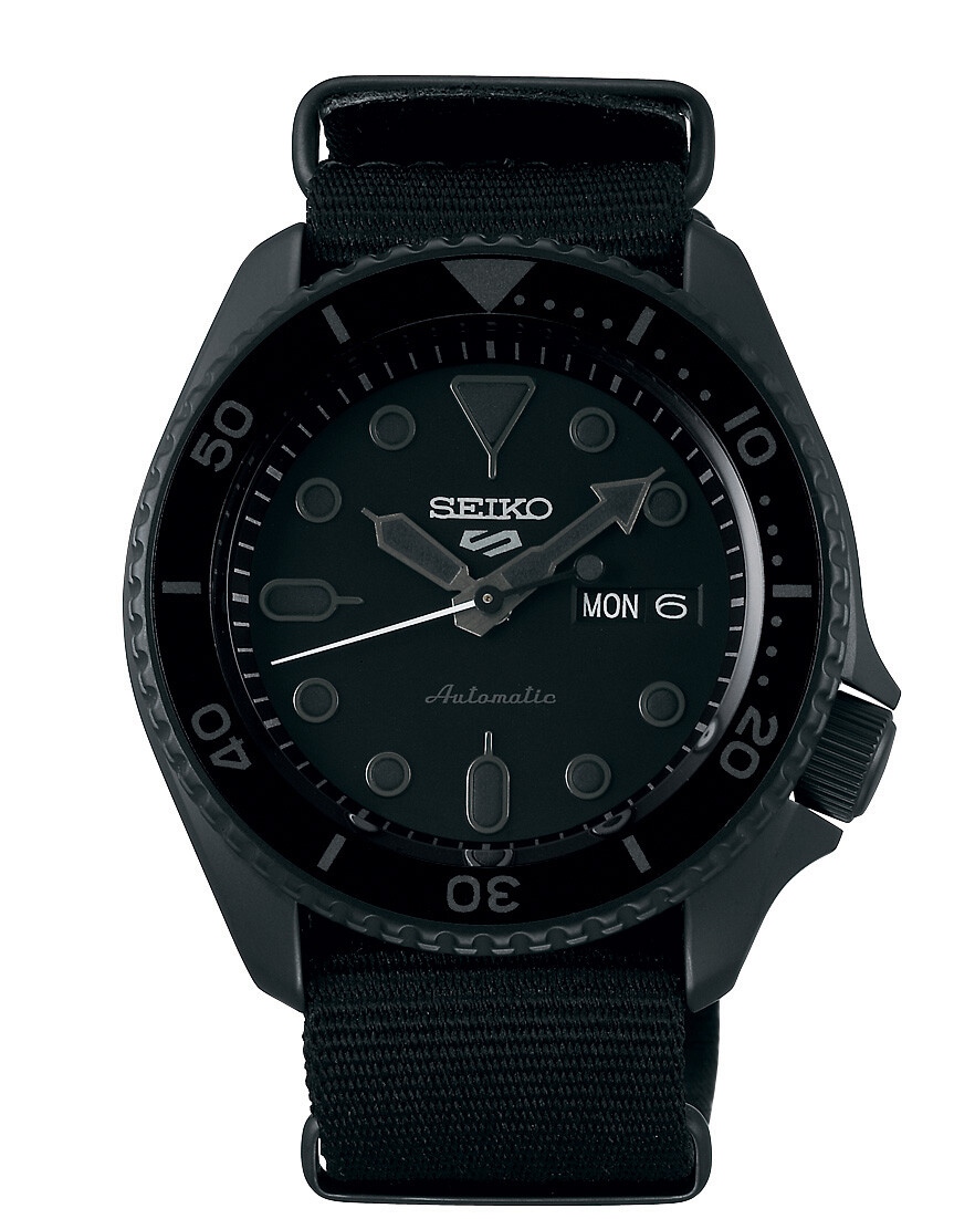 Seiko 5 Sports SKX Series SRPD79K1