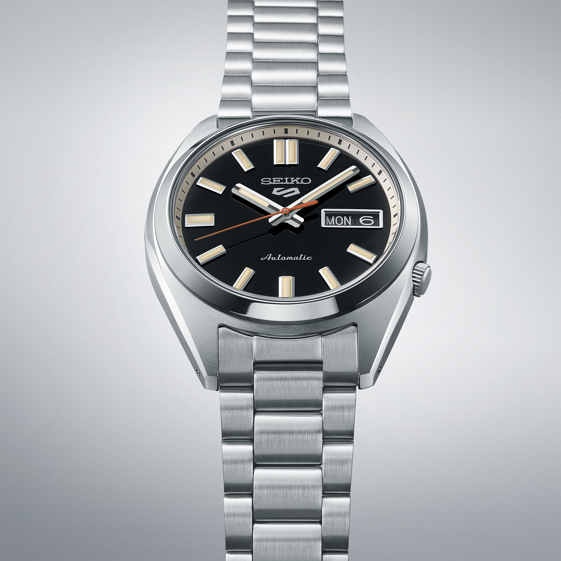 Seiko 5 Sports SNXS Series SRPK89K1