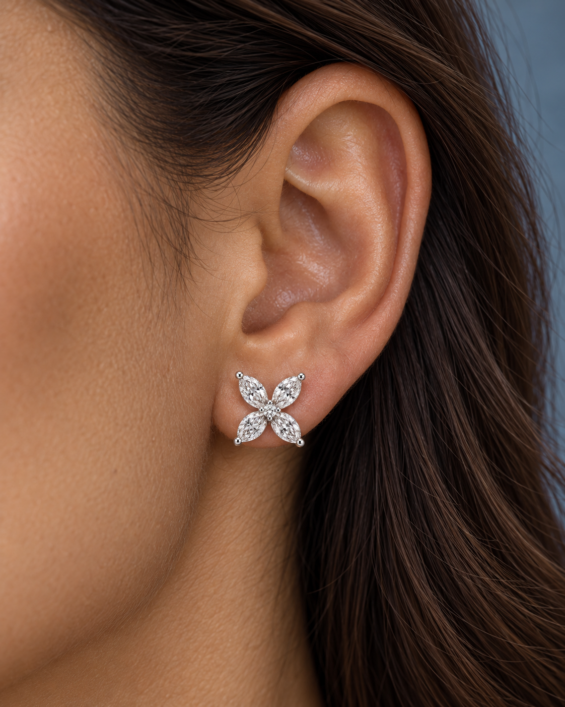 Blüten Ohrstecker 750 Weissgold mit Diamanten