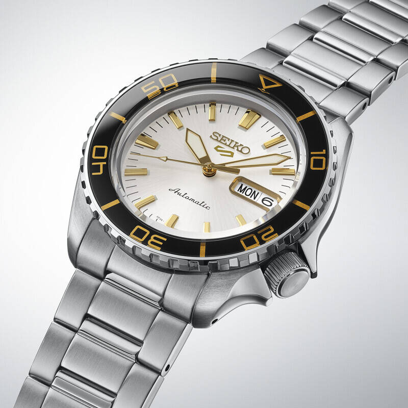 Seiko 5 Sports SKX HDB004K1 Formal White