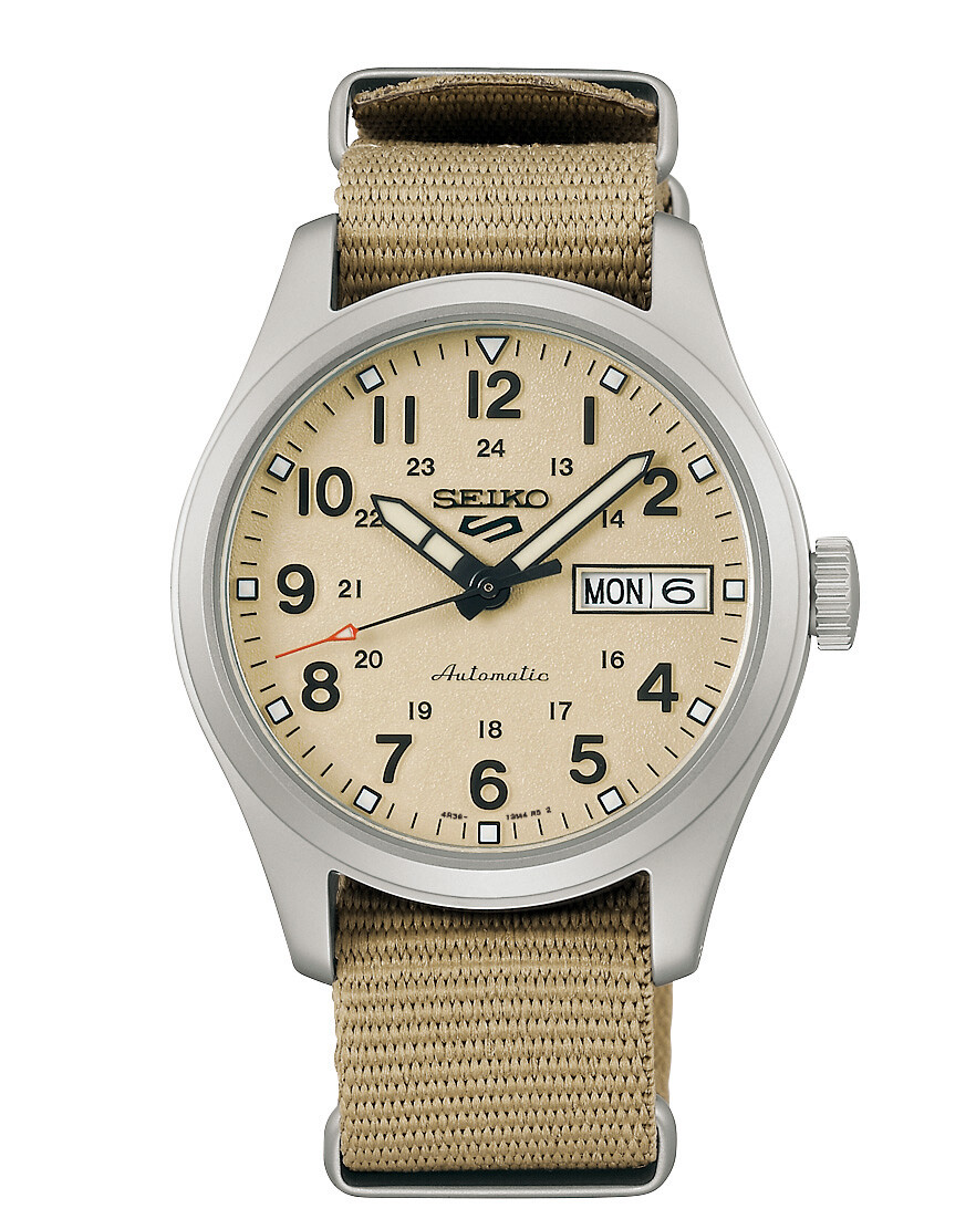 Seiko 5 Sports Field Series SRPJ83K1