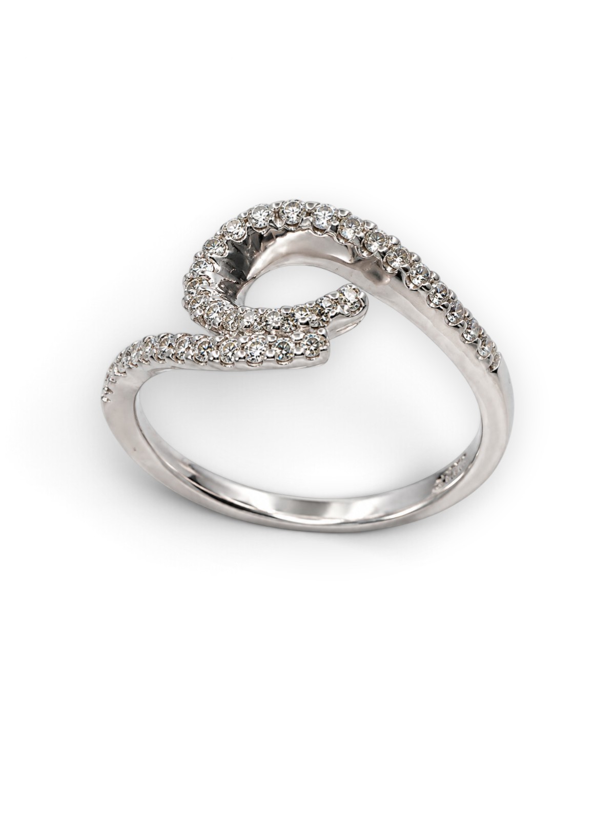 Diamantring 18 Karat Gold 0.60 ct – Referenz DR-000026