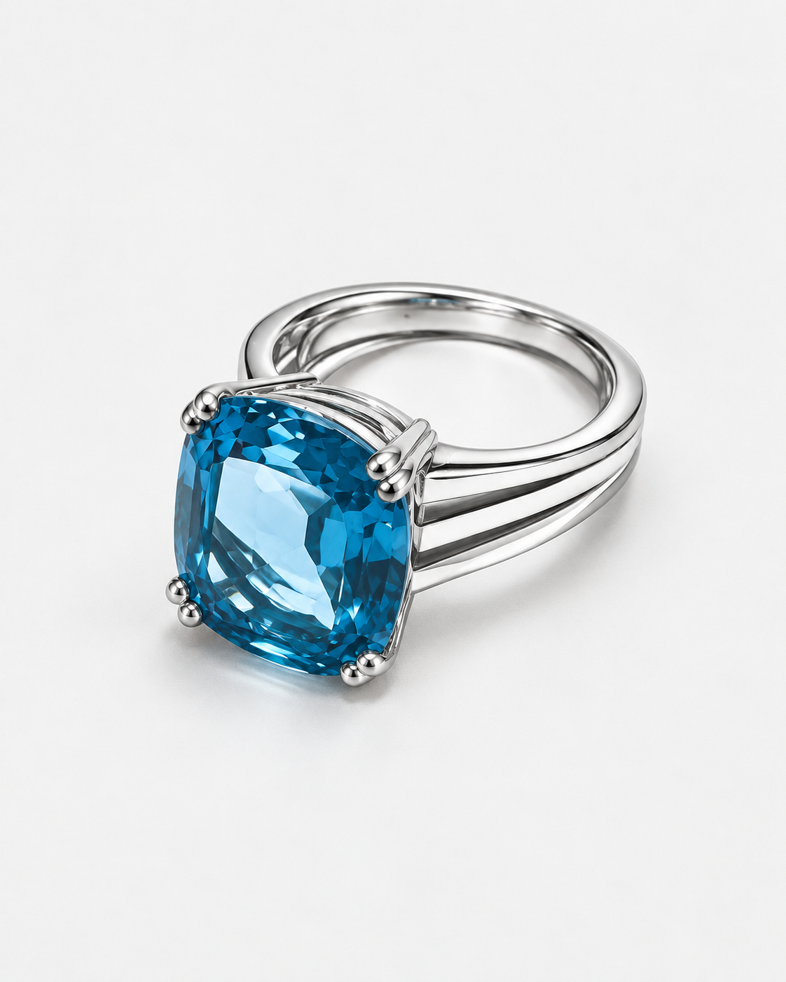 Topas-Ring 18 Karat Weissgold mit Federring